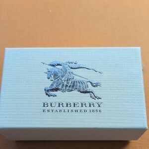 Burberry‎ Blue Gift Box